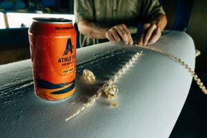 Athletic Brewing - Free Wave Hazy IPA (Non-Alcoholic)